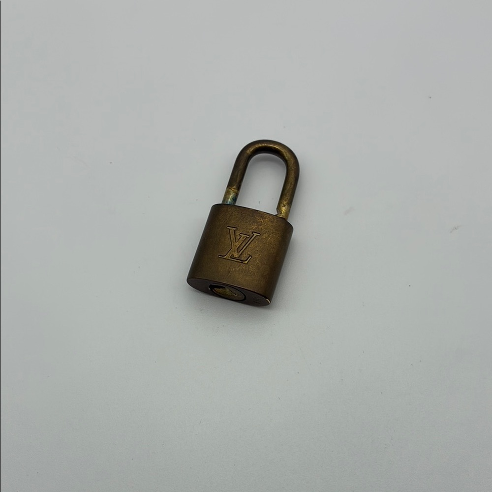 Louis Vuitton Brass Padlock #313